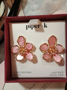 NIB Piper K * Beautiful Pink Enamel Flower Cubic Zirconia Brass Stud Earrings